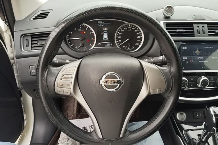 Used Nissan Tiida 2019 1.6L CVT Smart Drive Version China VI Standard Steering Wheel