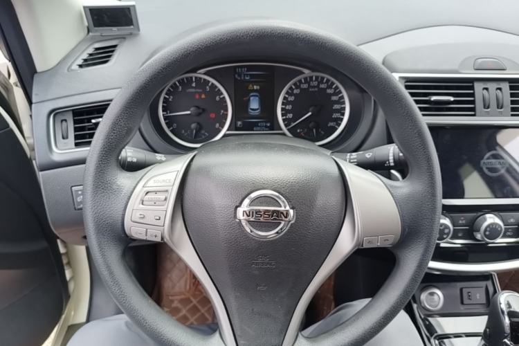 Used Nissan Tiida 2019 1.6L CVT Smart Drive Version China VI Standard Steering Wheel