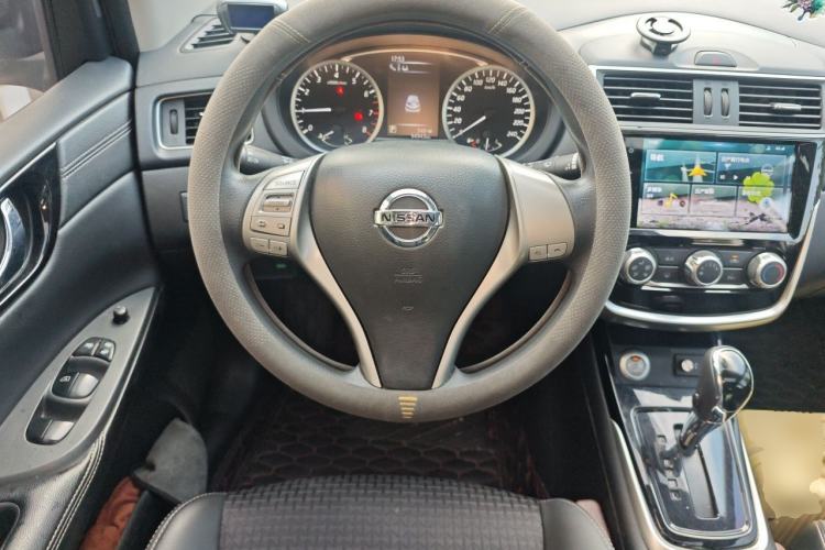 Used Nissan Tiida 2019 1.6L CVT Smart Drive Version China VI Standard Steering Wheel