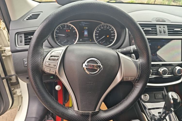 Used Nissan Tiida 2019 1.6L CVT Smart Enjoyment Version China VI Standard Steering Wheel