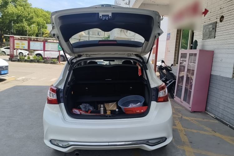 Used Nissan Tiida 2019 1.6L CVT Smart Drive Version China VI Standard Trunk