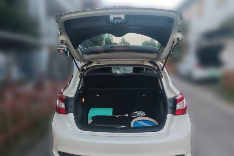 Used Nissan Tiida 2019 1.6L CVT Smart Drive Version China VI Standard Trunk