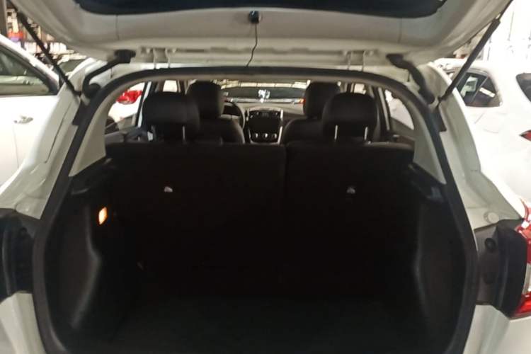 Used Nissan Tiida 2019 1.6L CVT Cool Edition China VI Standard Trunk
