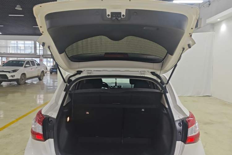 Used Nissan Tiida 2019 1.6L CVT Cool Edition China VI Standard Trunk