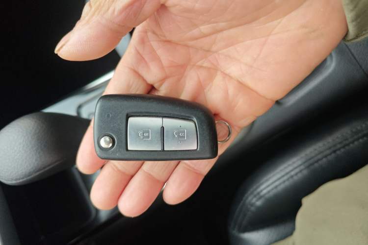 Used Nissan Tiida 2019 1.6L CVT Cool Edition China VI Standard Vehicle Key