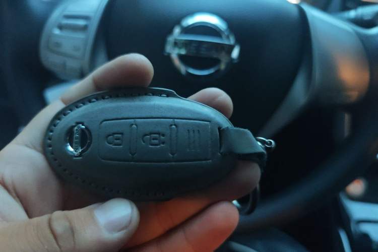 Used Nissan Tiida 2019 1.6L CVT Smart Drive Version China VI Standard Vehicle Key