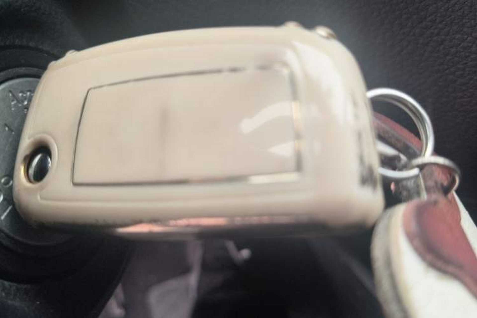 Used Nissan Tiida 2019 1.6L CVT Cool Edition China VI Standard Vehicle Key