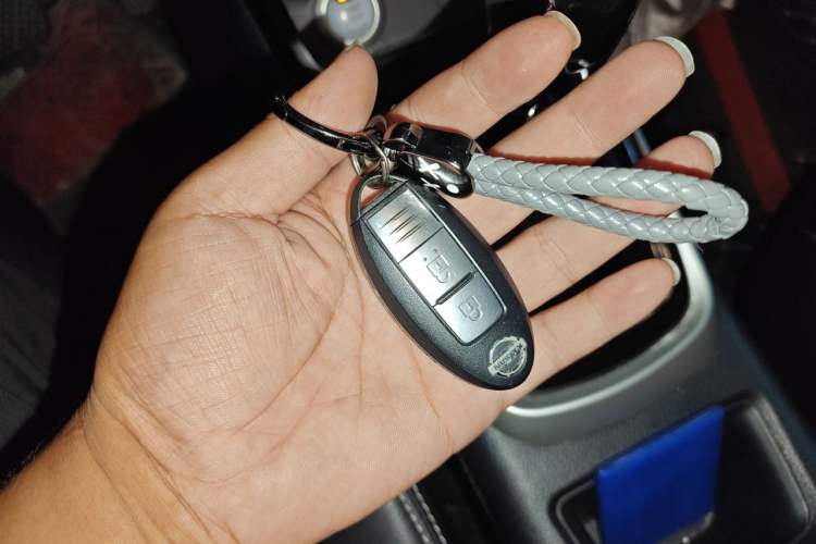 Used Nissan Tiida 2019 1.6L CVT Smart Drive Version China VI Standard Vehicle Key