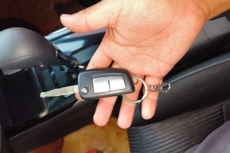 Used Nissan Tiida 2019 1.6L CVT Cool Edition China VI Standard Vehicle Key