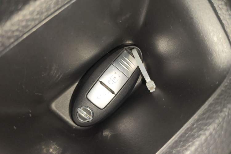 Used Nissan Tiida 2019 1.6L CVT Smart Drive Version China VI Standard Vehicle Key