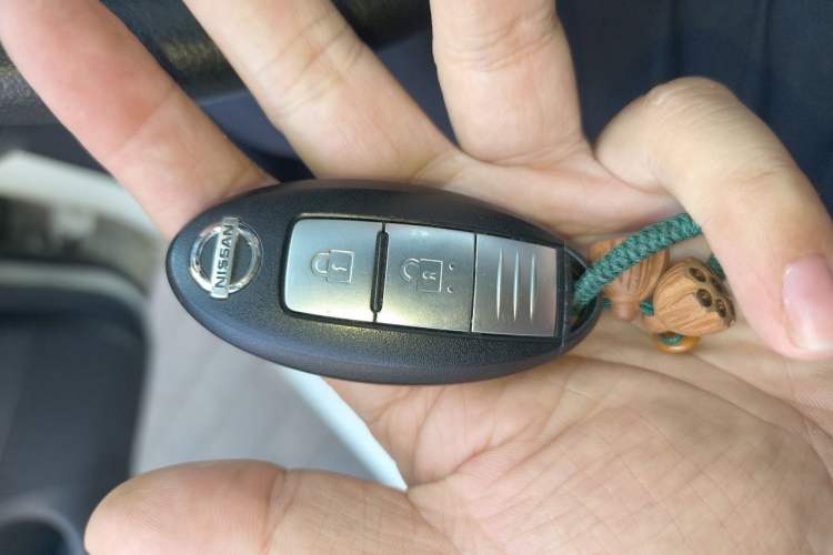 Used Nissan Tiida 2019 1.6L CVT Smart Enjoyment Version China VI Standard Vehicle Key