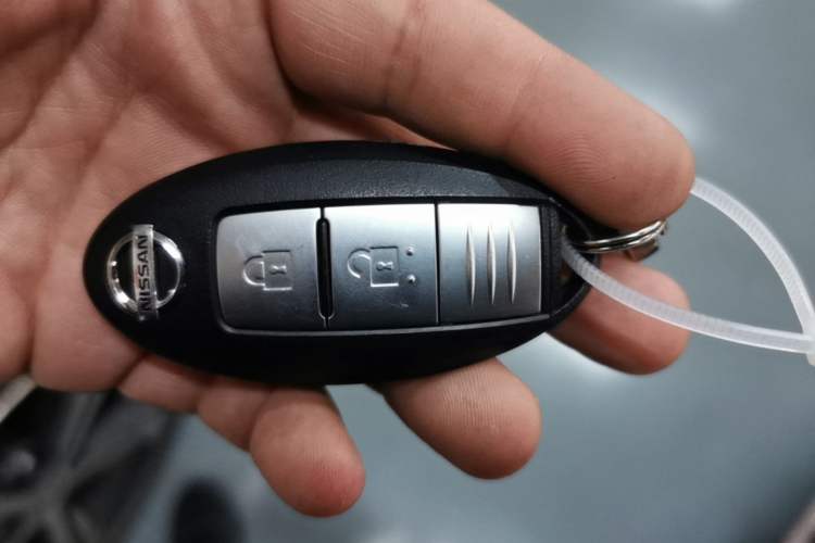 Used Nissan Tiida 2019 1.6L CVT Smart Enjoyment Version China VI Standard Vehicle Key