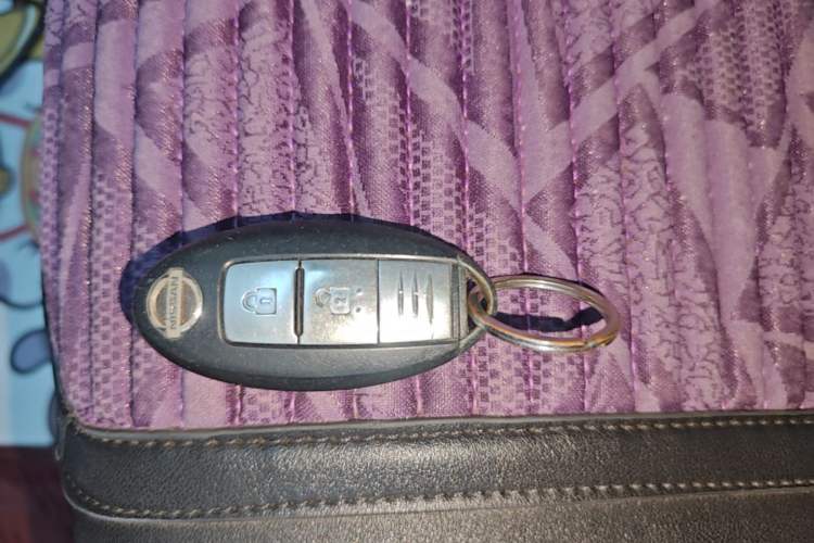 Used Nissan Tiida 2019 1.6L CVT Smart Drive Version China VI Standard Vehicle Key