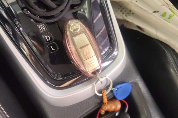 Used Nissan Tiida 2019 1.6L CVT Smart Drive Version China VI Standard Vehicle Key