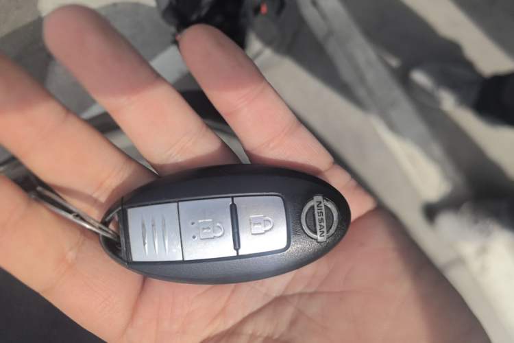 Used Nissan Tiida 2019 1.6L CVT Smart Drive Version China VI Standard Vehicle Key