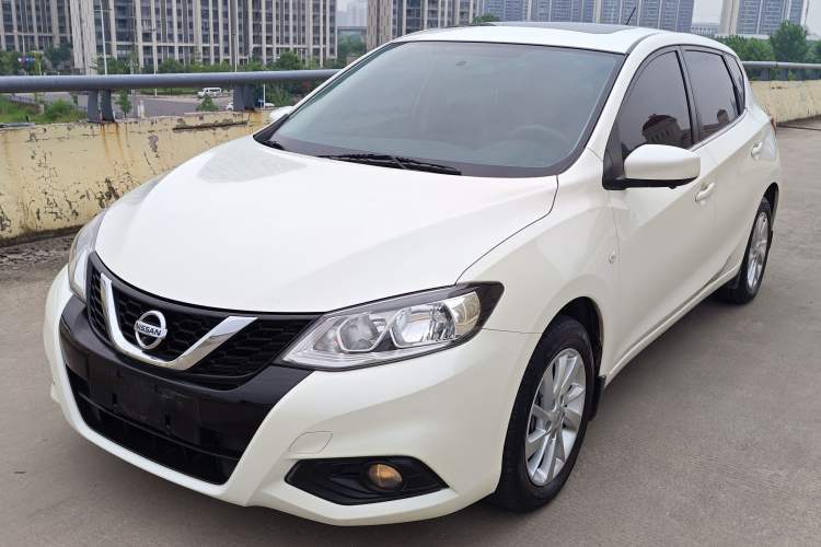 Used Nissan Tiida 2019 1.6L CVT Cool Edition China VI Standard Guazi used car, China used car export, Used car for sale, Used Nissan cars, Cheapest cars for sale