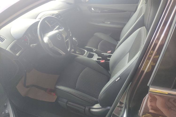 Used Nissan Tiida 2020 1.6L CVT Smart Drive Edition Left Front Seat