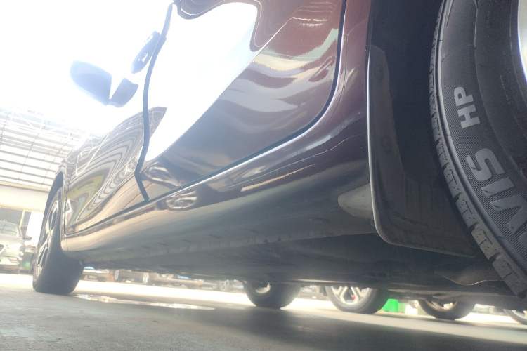Used Nissan Tiida 2020 1.6L CVT Smart Drive Edition Left Side Sill