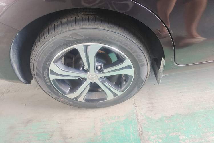 Used Nissan Tiida 2020 1.6L CVT Smart Drive Edition Right Rear Wheel Hub