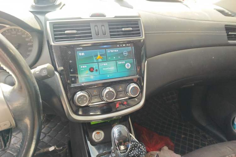 Used Nissan Tiida 2020 1.6L CVT Smart Drive Edition Audio And AC Panel