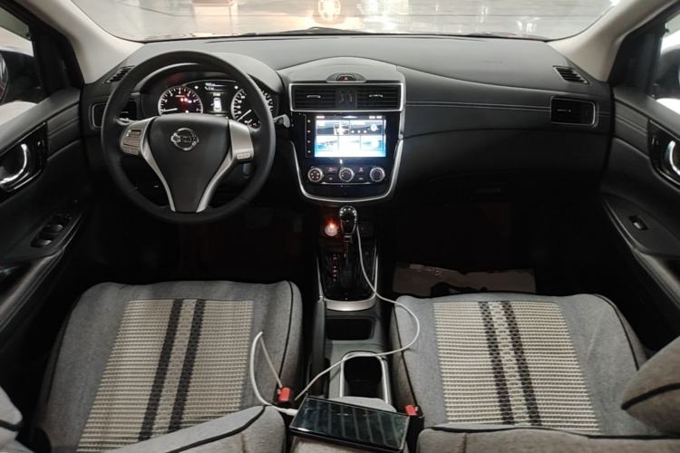 Used Nissan Tiida 2020 1.6L CVT Smart Drive Edition Center Console