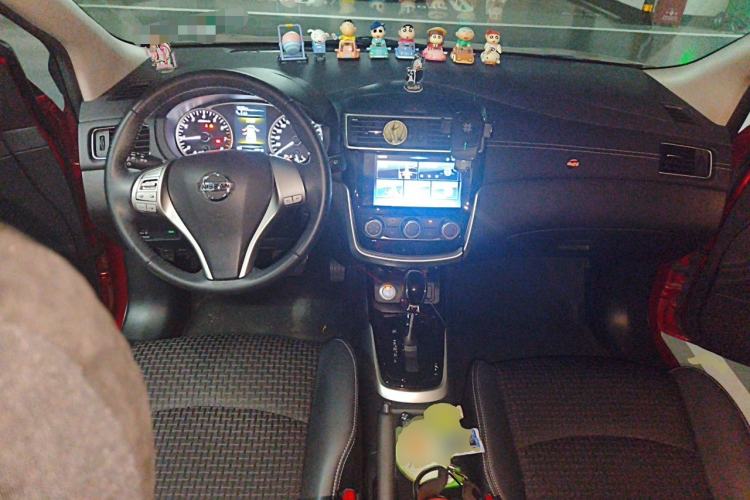 Used Nissan Tiida 2020 1.6L CVT Smart Drive Edition Center Console