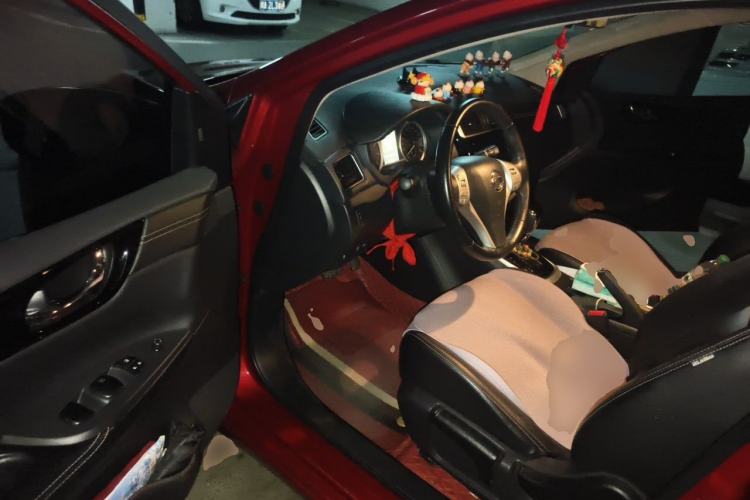 Used Nissan Tiida 2020 1.6L CVT ZhiZun Edition Driver Seat