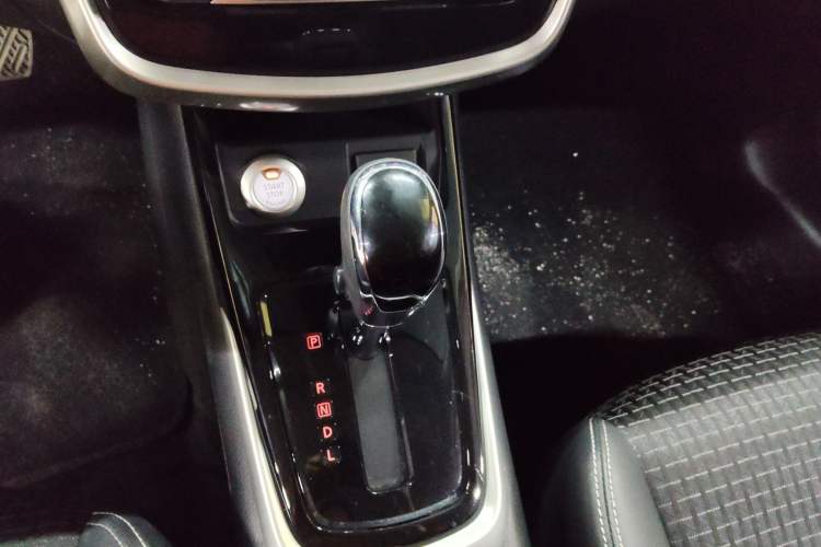Used Nissan Tiida 2020 1.6L CVT Smart Drive Edition Gear Lever