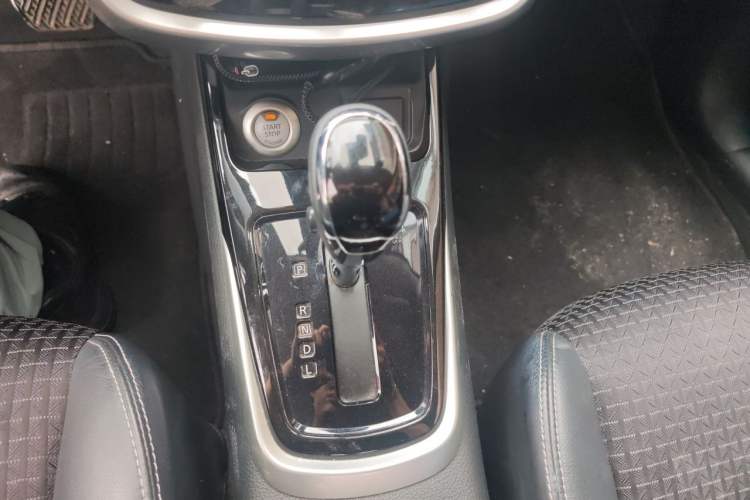 Used Nissan Tiida 2020 1.6L CVT Smart Drive Edition Gear Lever