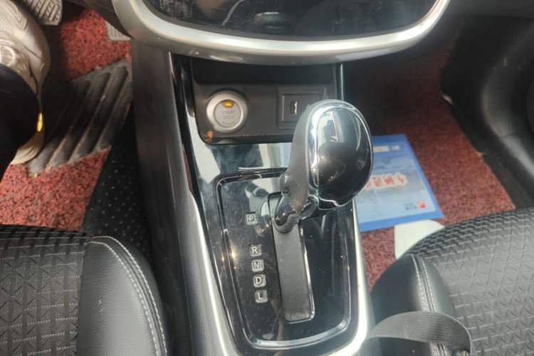 Used Nissan Tiida 2020 1.6L CVT Smart Drive Edition Gear Lever