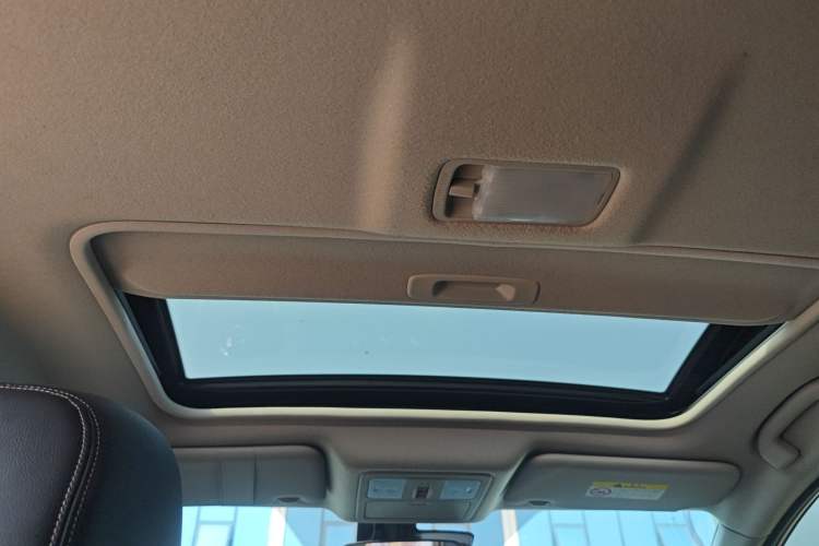 Used Nissan Tiida 2020 1.6L CVT Smart Drive Edition Headliner