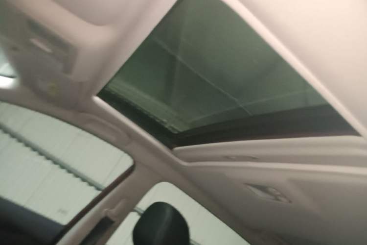 Used Nissan Tiida 2020 1.6L CVT Smart Drive Edition Headliner
