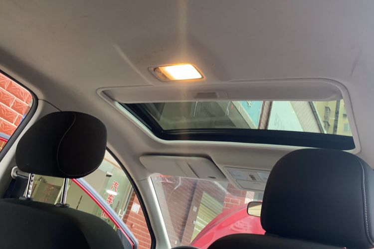 Used Nissan Tiida 2020 1.6L CVT Cool Edition Headliner
