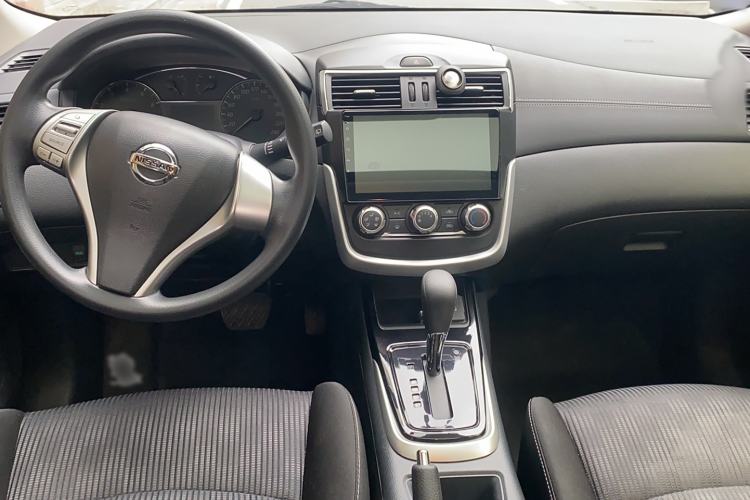 Used Nissan Tiida 2020 1.6L CVT Cool Edition Interior 2