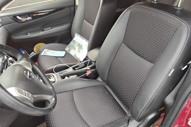 Used Nissan Tiida 2020 1.6L CVT Smart Enjoyment Edition Left Front Seat