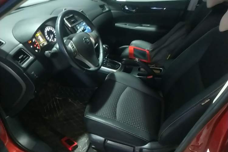 Used Nissan Tiida 2020 1.6L CVT Smart Drive Edition Left Front Seat