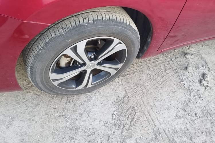 Used Nissan Tiida 2020 1.6L CVT Smart Drive Edition Left Front Wheel Hub