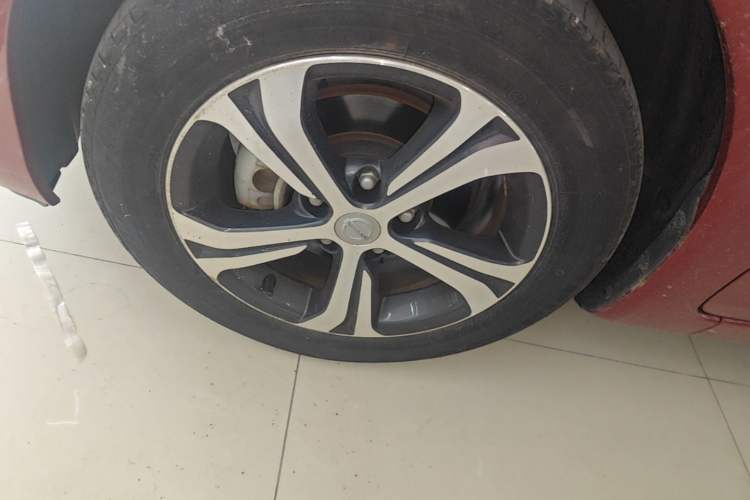 Used Nissan Tiida 2020 1.6L CVT Smart Drive Edition Left Front Wheel Hub