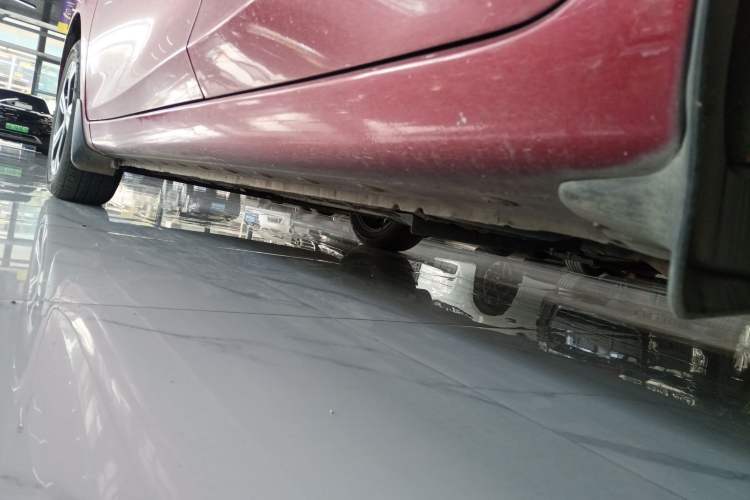 Used Nissan Tiida 2020 1.6L CVT Smart Drive Edition Left Side Sill
