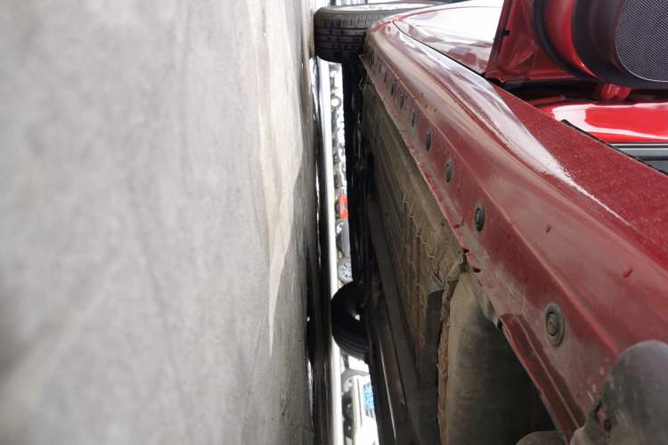 Used Nissan Tiida 2020 1.6L CVT Cool Edition Left Side Sill
