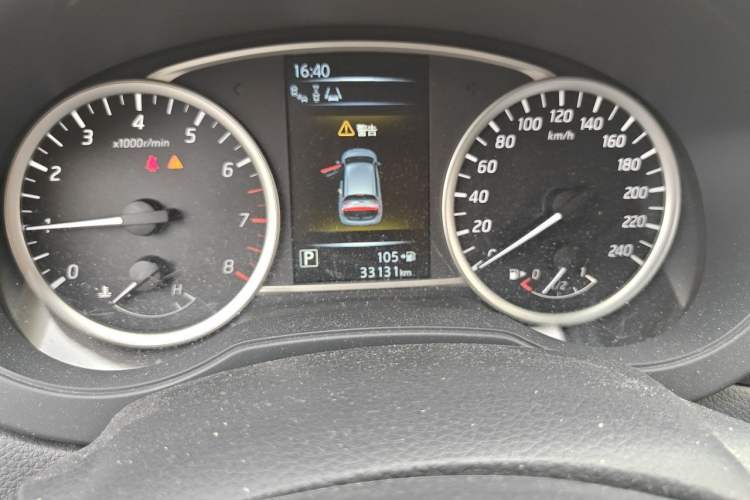 Used Nissan Tiida 2020 1.6L CVT Smart Enjoyment Edition Odometer Close Up