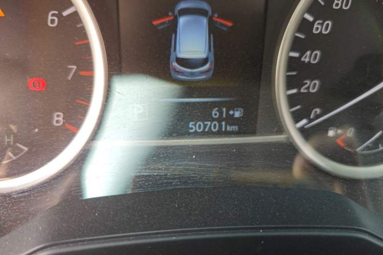 Used Nissan Tiida 2020 1.6L CVT Smart Drive Edition Odometer Close Up