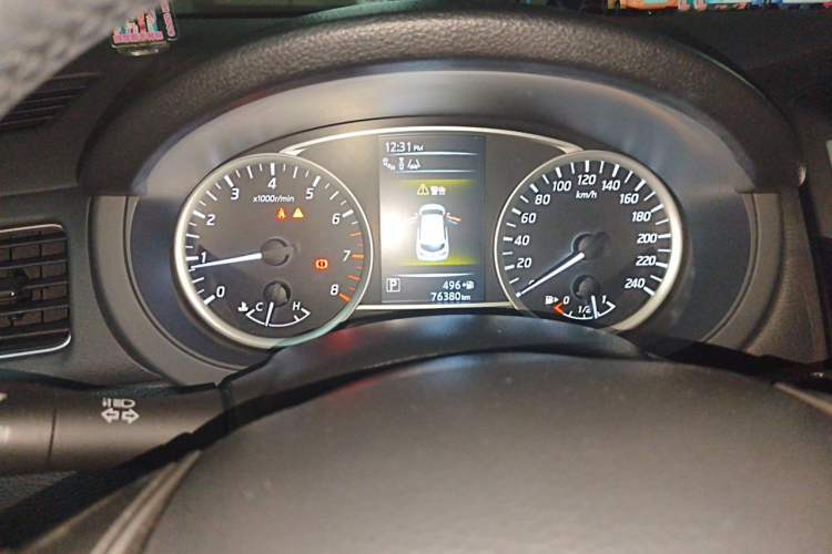 Used Nissan Tiida 2020 1.6L CVT Smart Drive Edition Odometer Close Up