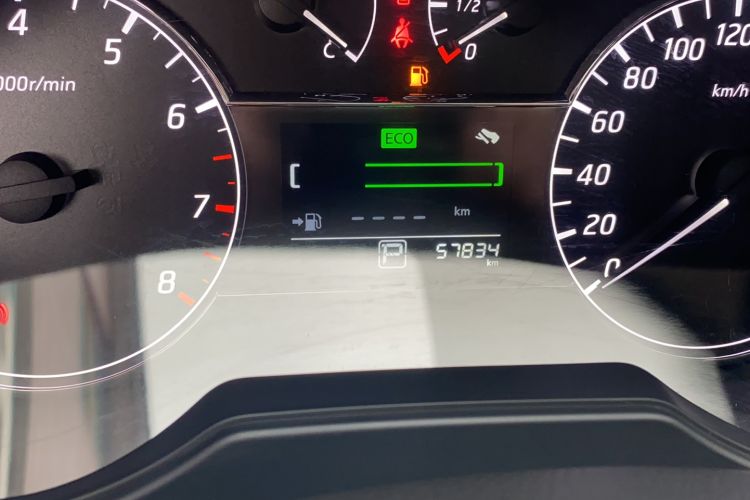 Used Nissan Tiida 2020 1.6L CVT Cool Edition Odometer Close Up