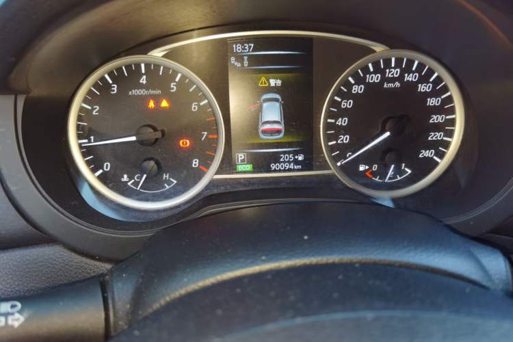 Used Nissan Tiida 2020 1.6L CVT Smart Drive Edition Odometer Close Up