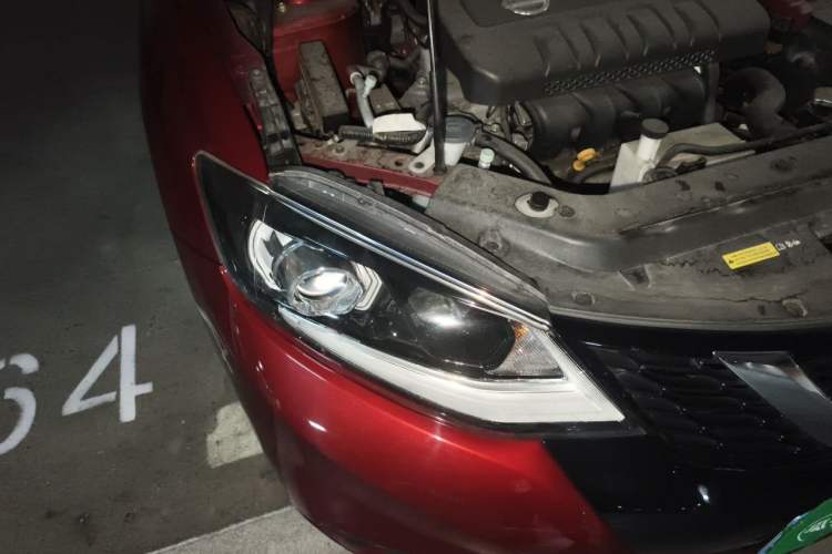 Used Nissan Tiida 2020 1.6L CVT ZhiZun Edition Right Front Headlight