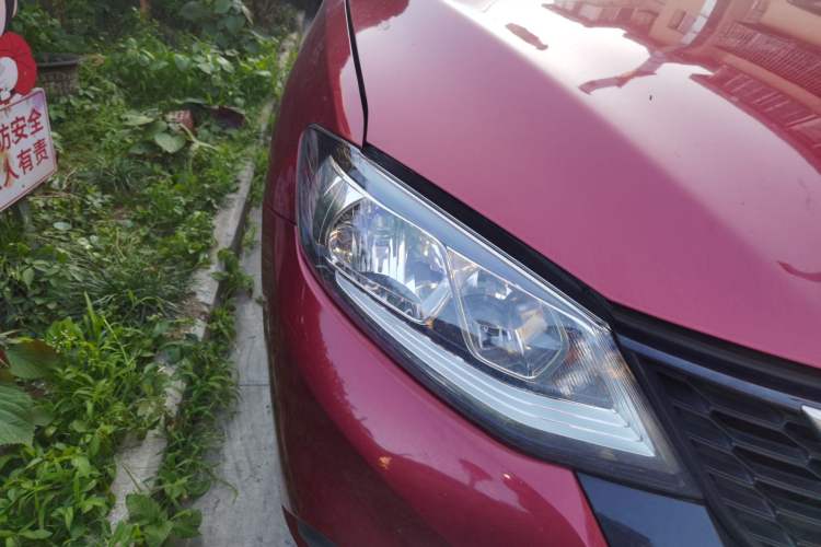 Used Nissan Tiida 2020 1.6L CVT Smart Drive Edition Right Front Headlight