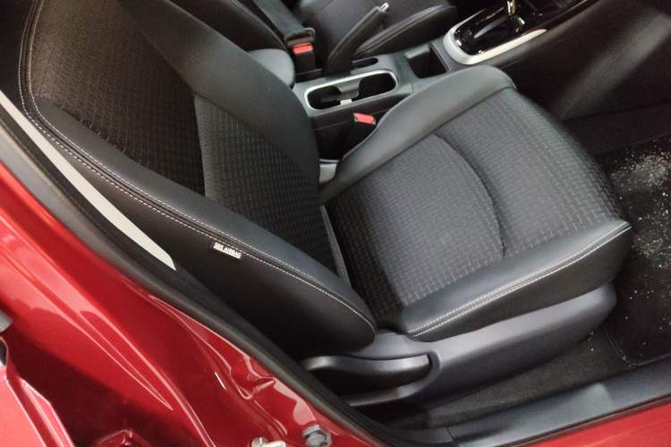 Used Nissan Tiida 2020 1.6L CVT Smart Drive Edition Right Front Seat