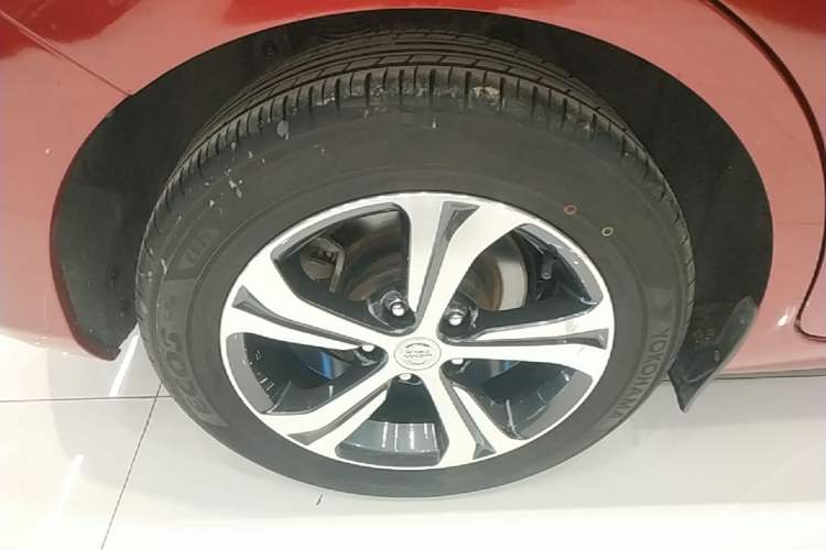 Used Nissan Tiida 2020 1.6L CVT Smart Drive Edition Right Rear Wheel Hub