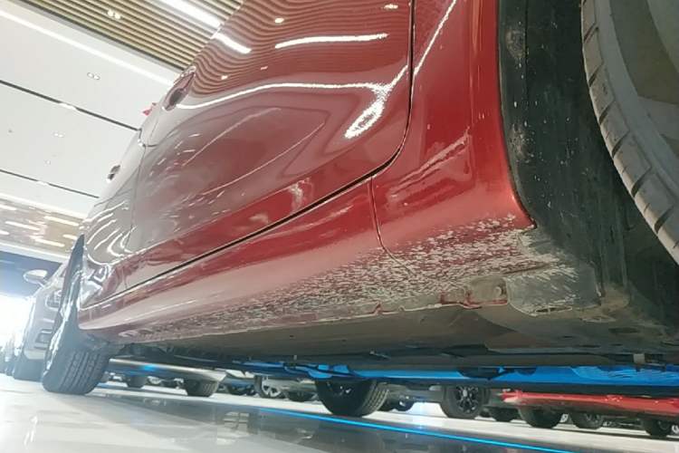 Used Nissan Tiida 2020 1.6L CVT Smart Drive Edition Right Side Sill
